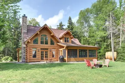 Image de Fiddler Lake Chalet #25 - Ours Enchanteur