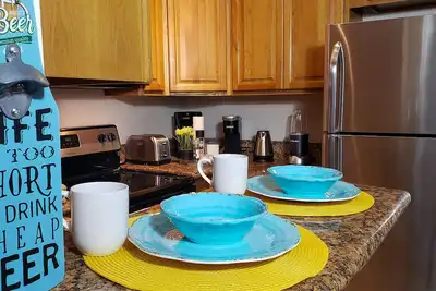 Image de Fully furnished unit in Nassau, The Bahamas 15 mins walk from Arawak Cay.