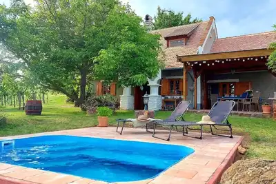 Image de Maison de vacances pour 6 personnes env. 145 qmà Szentbékkálla, Hongrie occidentale (Parc national du haut Balaton)