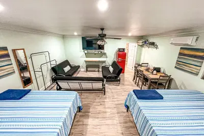 Image de NEWLy RENOVaTED! COMPLImentary Car! Casa Bonita!