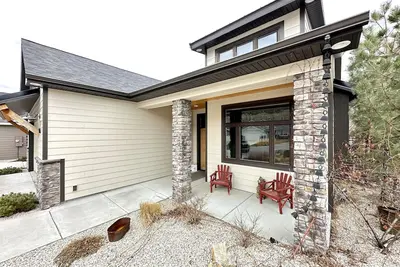 Image de Stunning custom comfy home in quiet Nw Billings