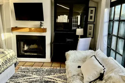 Image de Cozy Historical Cottage In Petaluma