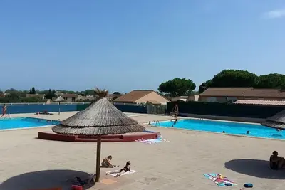 Image de Maison familiale avec jardin, piscine & loisirs sur place
