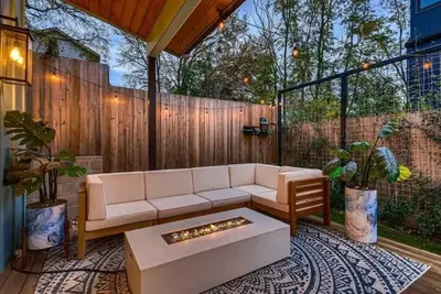 Image de Downtown East Austin, Rooftop Patio, Walk to Bars