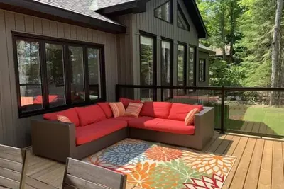 Image de Waterfront Cottage and Sauna on Beautiful Black Donald Lake