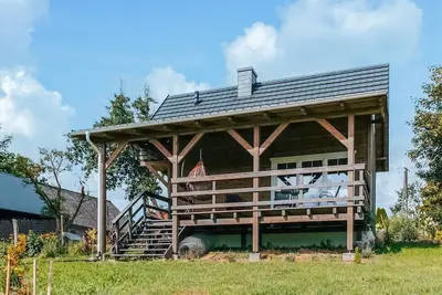 Image de 2 bedroom lake front home in Male Gacno