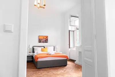 Image de Joyful 4br Apt @ Superb Location near Akh Hospital