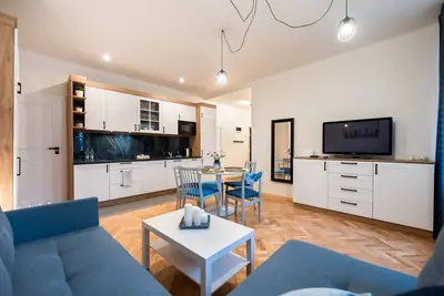 Image de Old Town Eclectic Apartment for 6 people