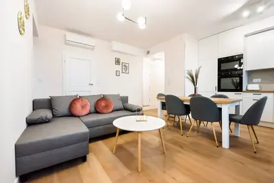 Image de Unique Tower 22 Floor De Luxe Apartment