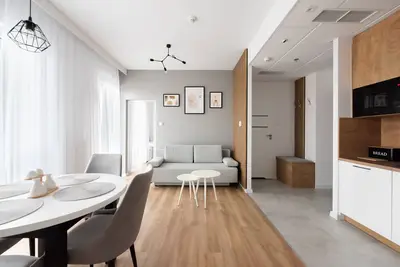 Image de New Varsovia Comfort 747