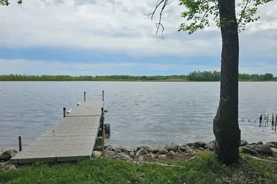 Image de Relax in 3 bed, 2 bath house on quiet 2 acres with private lake.