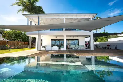 Image de Summer View 5* - 5ch. piscine chauffée - St Gilles