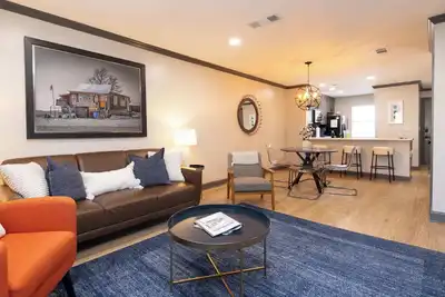 Image de Archie on Old Taylor by Apex Short Term Stays