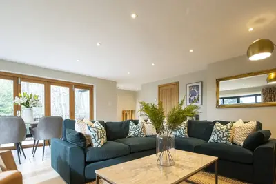 Image de The Lookout - 2 beds, private garden & parking