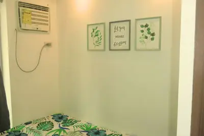 Image de Cozy 1 Bedroom Condo with A/C