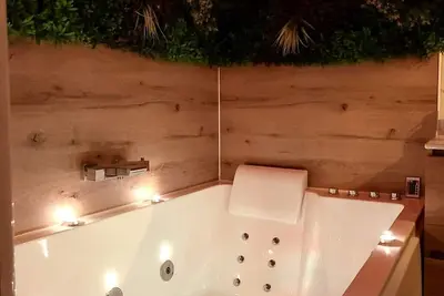 Le Parc, logement de charme avec Spa privatif