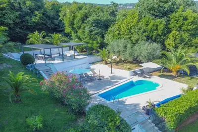Image de Villa Garden groundfloor with pool and seaview