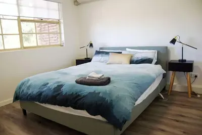 Image de New to Vrbo: Contemporary 2br Apt in Kingston