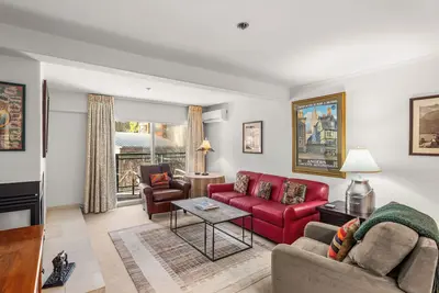 Image de North Of Nell, Unit 4c