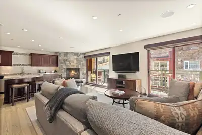 Image de North Of Nell, Unit 4f