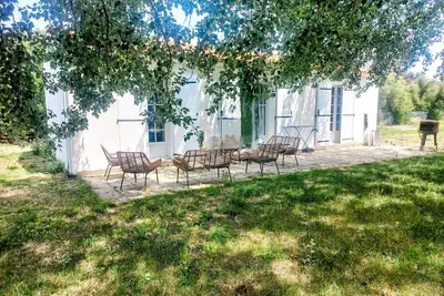 Image de Maison classée 3* au calme à 50m de l'océan, ménage inclus et lit prêt