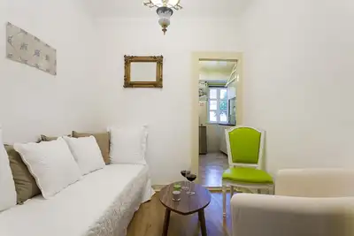 Image de In the heart of Alfama - the most typical Lisbon's quarter.