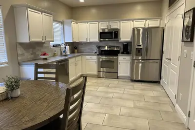 Image de Westgate Sports Area! Gated Community! Beautiful and Comfortable for the family.