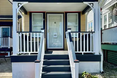 Image de Two blocks from the beach! \nSleeps 2, 1 bedroom, 1 bathroom