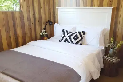 Image de Rockwood: 2-Bedroom Cottage #11