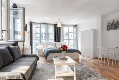 Image de Bright and Airy 1br Apartment/ Close to Everything