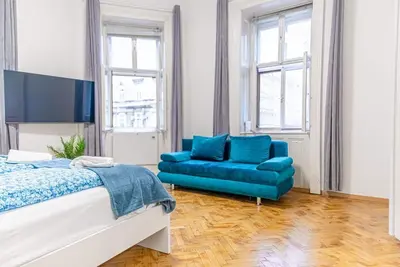 Image de Family-friendly 2br Apt. -Perfect for Longstays