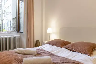 Image de Convenient Budget 2br Apt. Near Downtown