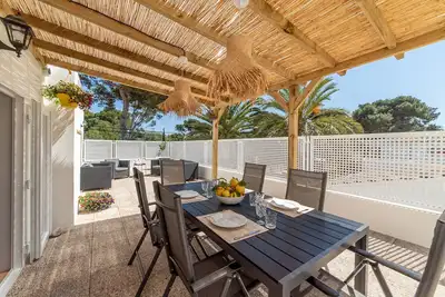 Image de Appartement 'Paraíso De Son Moll' avec terrasse privée, Wi-Fi et climatisation