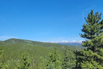Image de Quiet, Rural, Colorado Mountains Campground