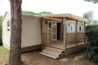 Image de C- Mobil-home Quatro - 4 chambres 2 salles de douche 8 à 10 personnes - 8 pers. inclus dans le tarif