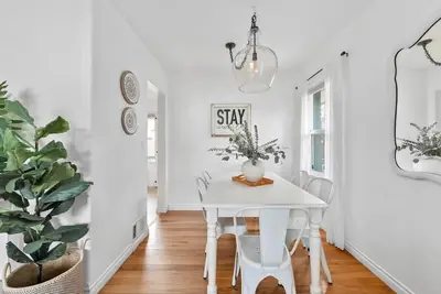 Image de Light Filled North Spokane Home - 5 Min to Campus