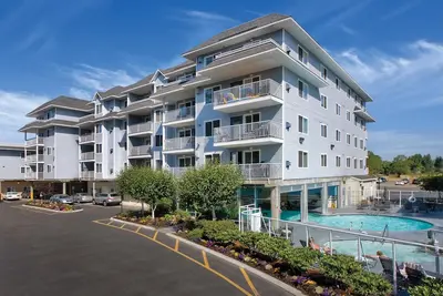 Image de Huge 3 Bed/2 Bath Penthouse Birch Bay!