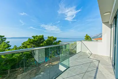 Appartement de deux chambres avec la terrasse et la vue sur le mer Brela, Makarska (A-19834-g)