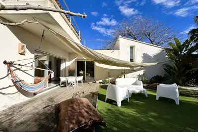 Image de Villa pour 6 personnes en bord de mer, La Capte à Hyères