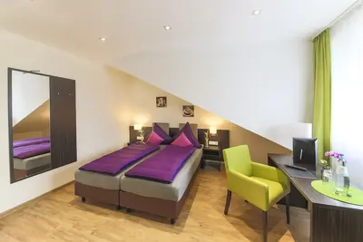 Image de Gästehaus Stock - Zimmer \"kaffeesäckle\" Liegt Nach Hinten zum Garten