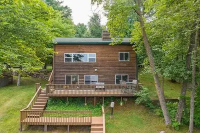 Image de Cozy Cabin at Fish Trap Lake