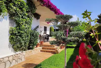 Image de Exclusiva Villa con Piscina, Barbacoa y Jardín: Disfruta de la Estancia Perfecta