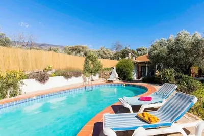 4 Dormitorios Todos el Año, Piscina y Piscina