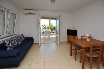 Image de Apartment on first floor with sea view