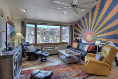 Image de Tamarron Treasure (#502) | Near Ski - Golf/Pool/Hot Tub/Ac - Views