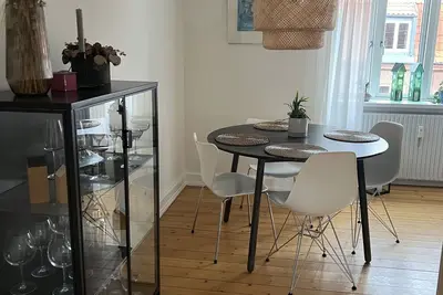 Image de Cozy apartment in nice area.