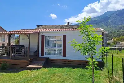 Image de Mobil home à 1. 5km du centre ville, en en plein cœur de la montagne Corse.