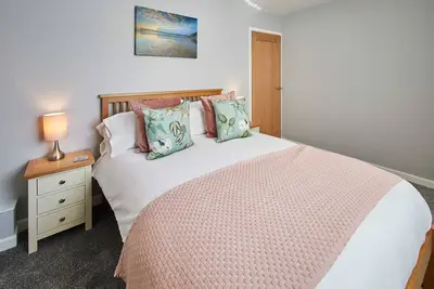 Image de Host & Stay | Station View