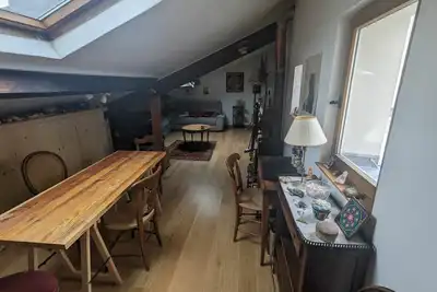 Image de Appartement cosy Paris-Les Lilas dans un quartier convivial avec métro et tram
