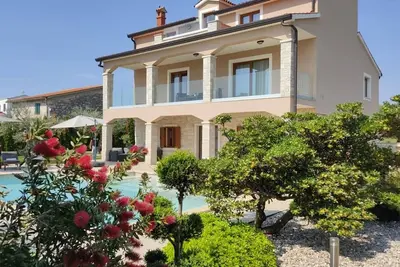 Image de Villa Gambin in Kastelir